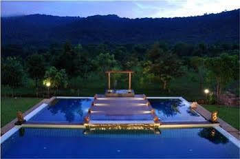 Hillside Country Home Golf & Resort Kabin Buri Exteriör bild