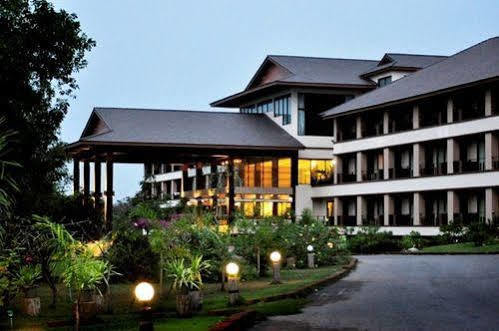 Hillside Country Home Golf & Resort Kabin Buri Exteriör bild